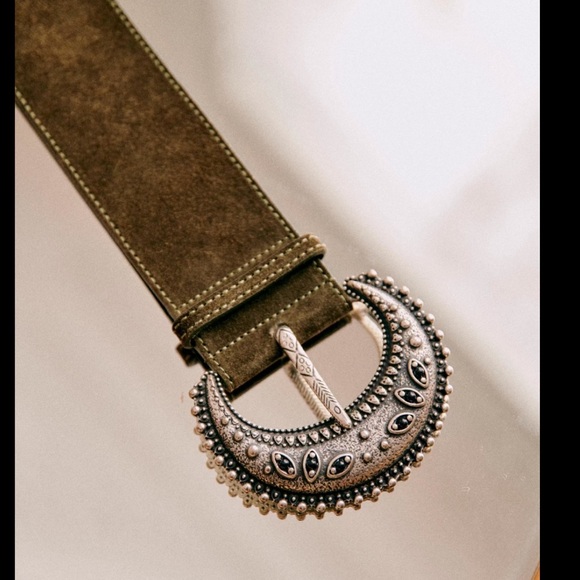 Sezane louve Brown Belt with Silver Buckle - Picture 4 of 5